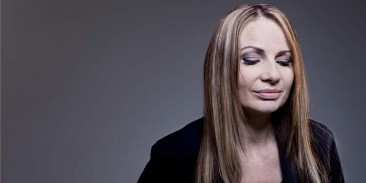 JoannaMacGregor_2x1-748x374