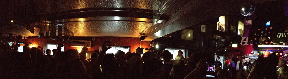 Whites Tavern Arthurs Day