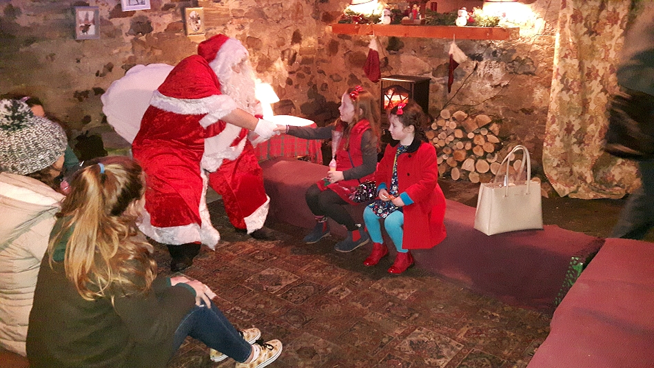 santa-at-sheans